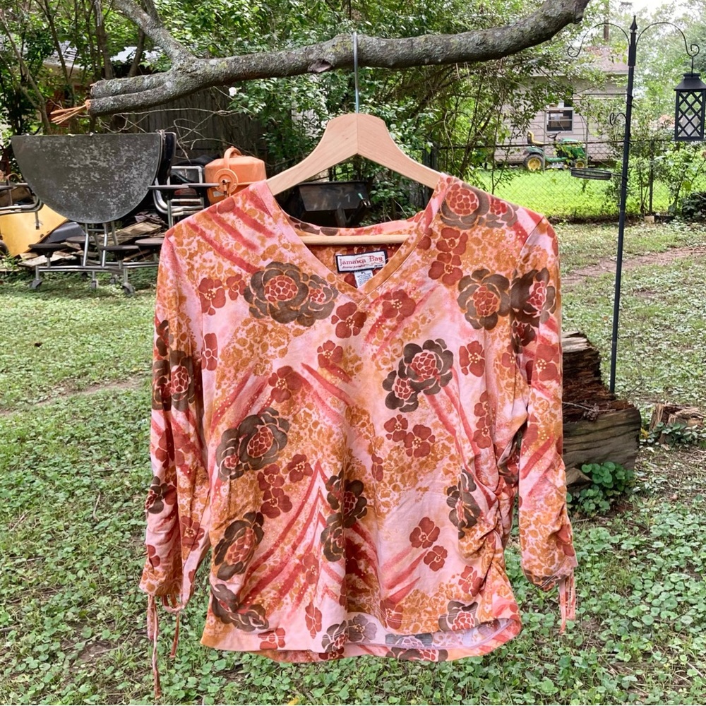 Vintage 2000’s Jamaica Bay brand floral pattern blouse